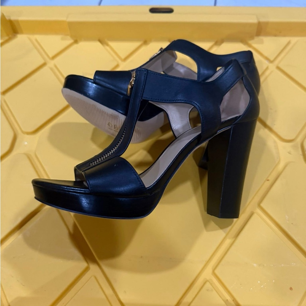Elegant Black High Heel Sandals Michael Kors